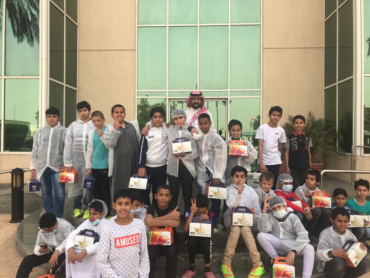 رحلة مدرسة الإمام سعود الكبير الإبتدائية إلى مصنع الربيع للعصائر